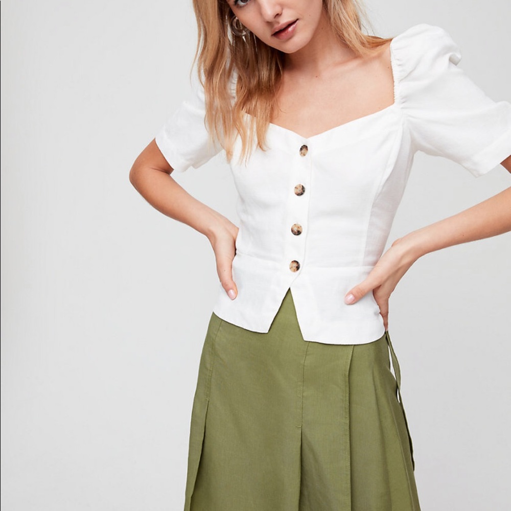 Aritzia-Wilfred brand Janine blouse size Small